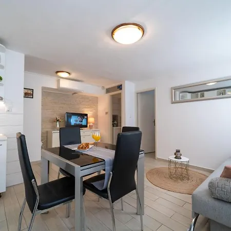 Apartman Marjan *
